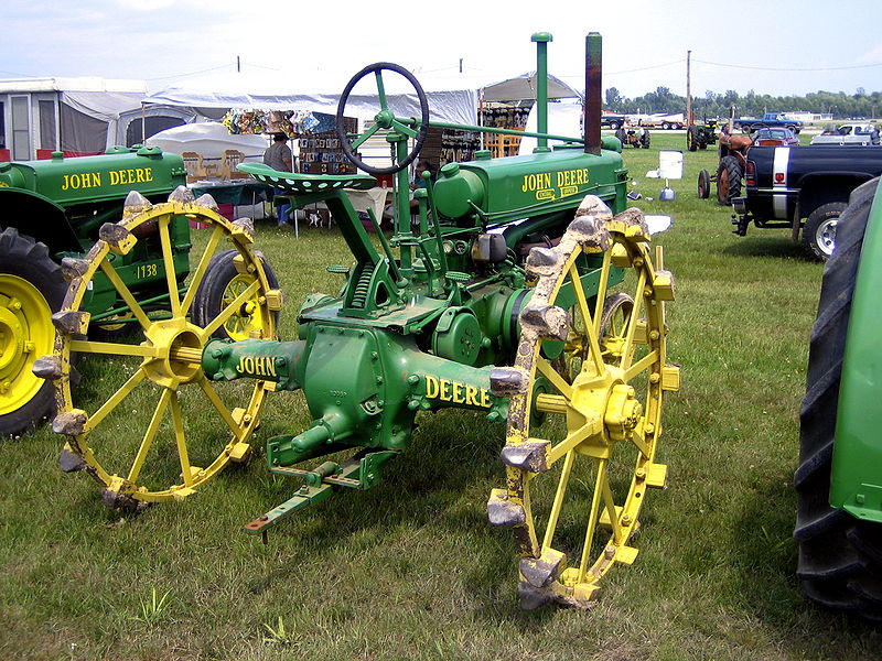 Antique Tractor Parts: Love For Products Has Created Niche Market