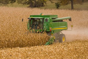 The United States corn harvest is off to a slow start thanks to late planting and low maturity levels across the Corn Belt 