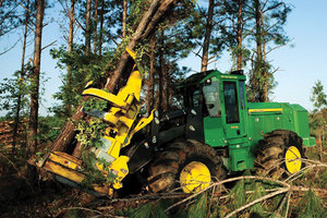 John Deere ForestSight tells customers and dealers what the machine needs to maximize productivity and uptime.