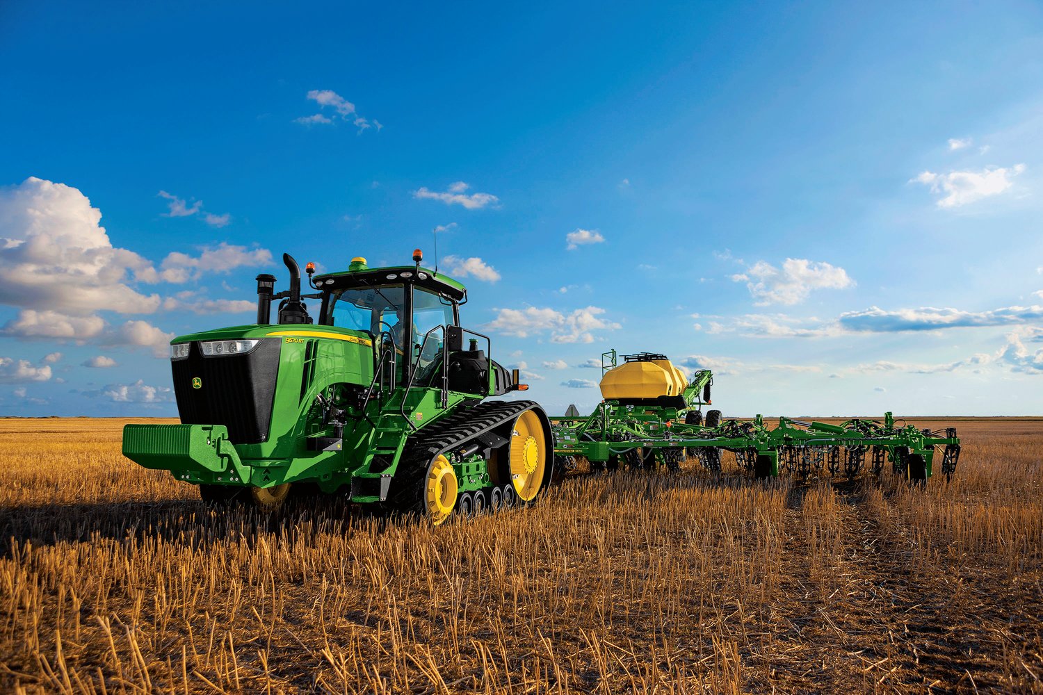 Pulling up the Curtain on the New Line of 2015 John Deere Products