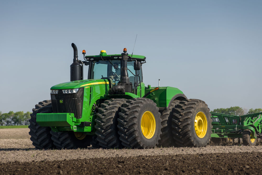 John Deere 9R Tractor