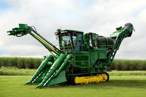 In Brazil, John Deere offers the sugarcane market two harvester models recognized as market leaders for high performance, savings, durability and harvesting quality. 