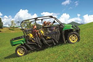 The new XUV590i Gator comes in a four seat option, allowing operators to bring friends along for the ride. 