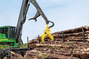 The new John Deere grapple comes with a 48- or 52-inch opening. 