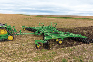 The John Deere 2630 Series is a good fit for light, medium and heavy-duty applications. 