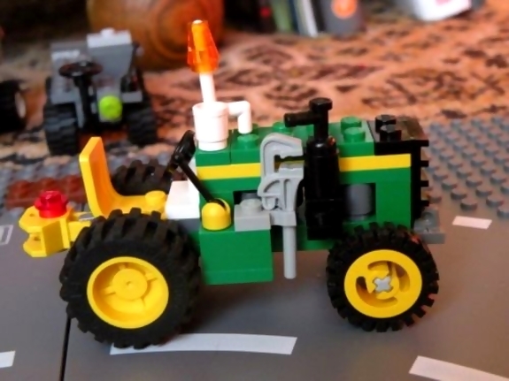 Lego John Deere Tractor
