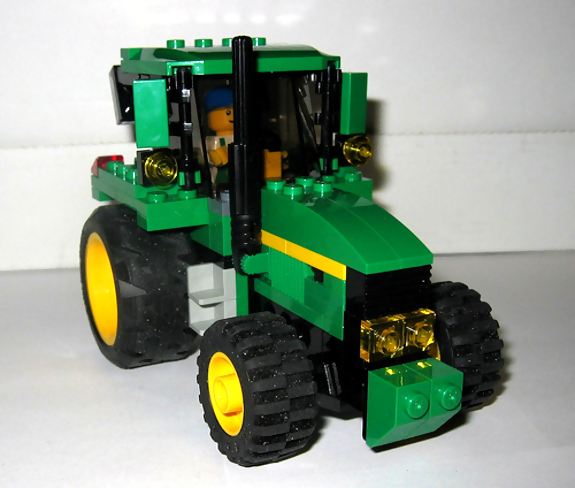 johndeere-lego-tractor