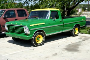 9 John Deere Pickup Trucks | Machinefinder