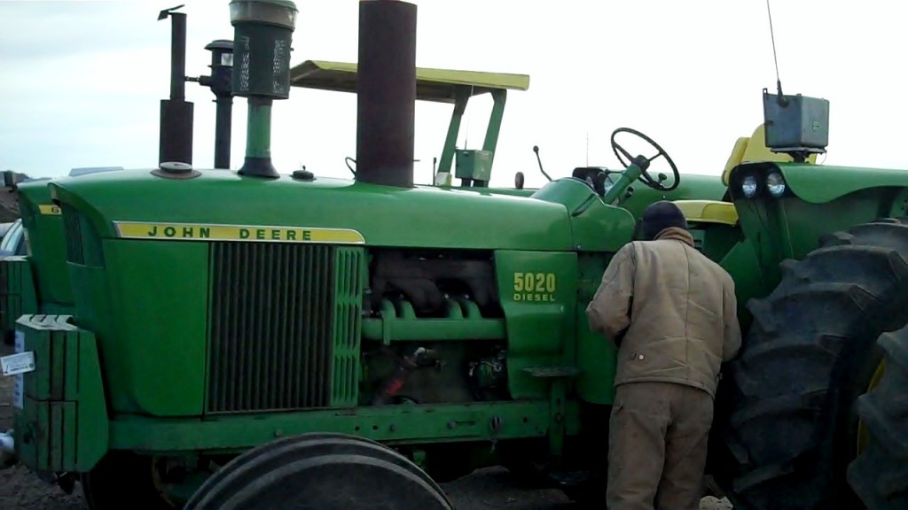 John Deere 5020 tractor at auction