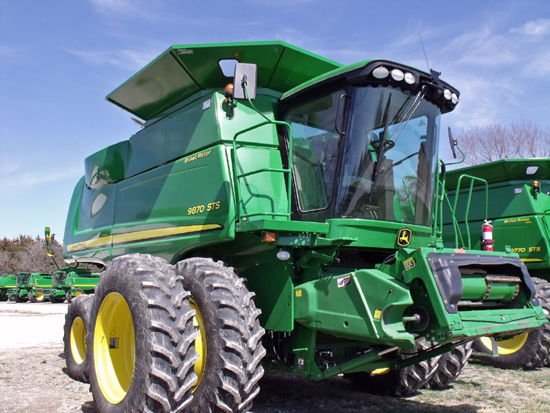 Tractor Maintenance tips - John Deere combine