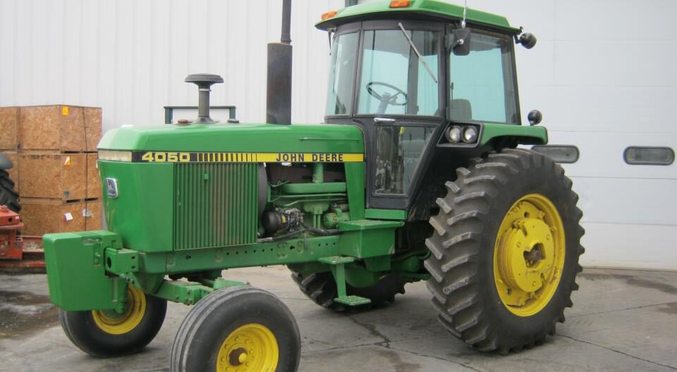 John Deere 4240 Sold For Record Auction Price Of 34 500