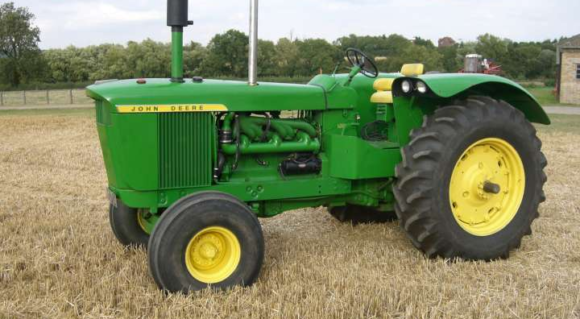 John Deere 5010