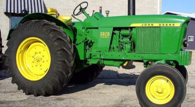 John Deere 3020 | Old Tractors