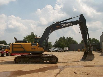 used heavy equipment excavator