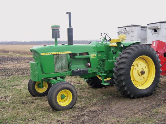 1971 JD 4020 diesel, console, power shift tractor with approx. 5,500 hours sold for $20,000 on a 1/11/13 farm estate auction in northwest Indiana