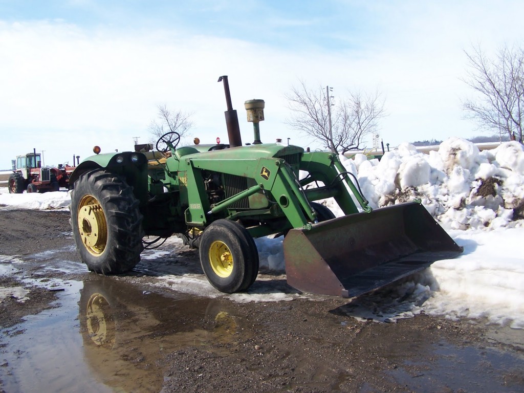 John Deere 4020