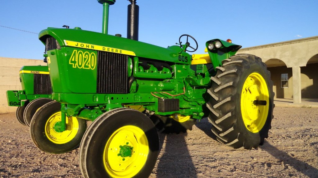 Legendary John Deere 4020 Tractor Pictures