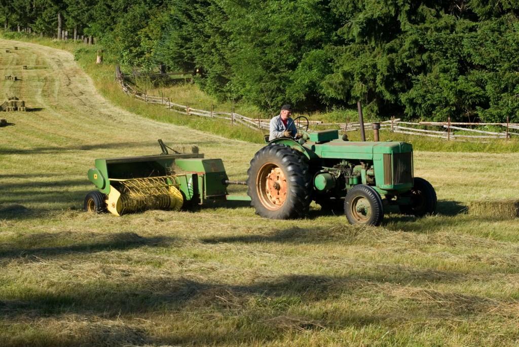 First diesel-power John Deere tractor: Model R