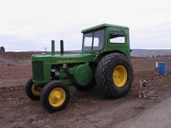 Model R tractor by John Deere