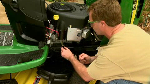 Lawn mower maintenance oil change