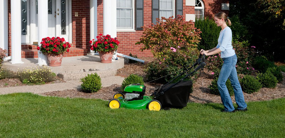 8 Lawn Mower Maintenance Tips to Keep Your Mower Sharp