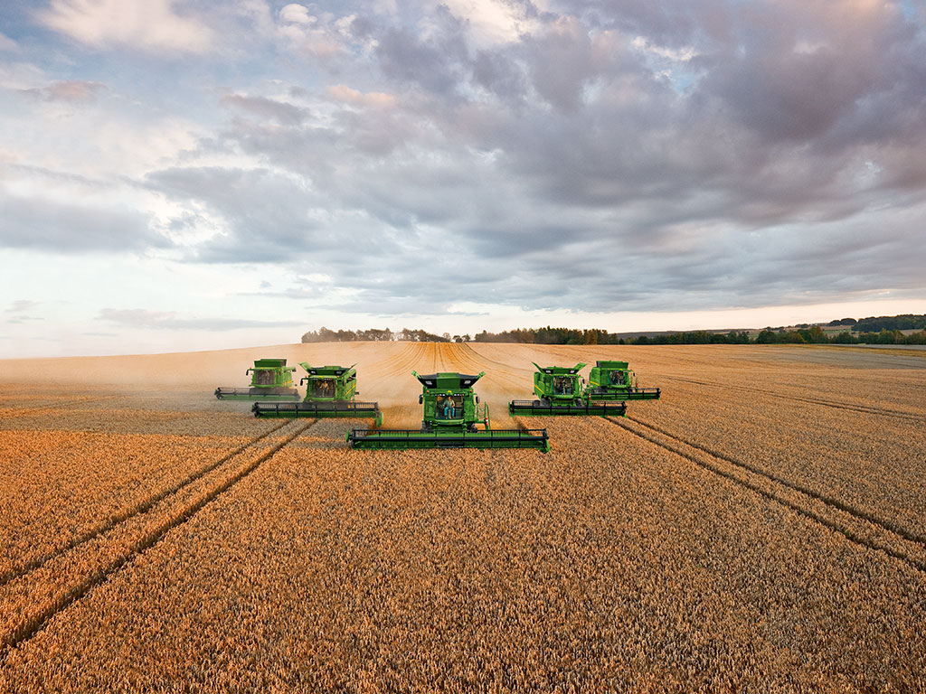 JOHN DEERE tractor farm industrial farming 1jdeere construction wallpaper |  1537x1600 | 646355 | WallpaperUP