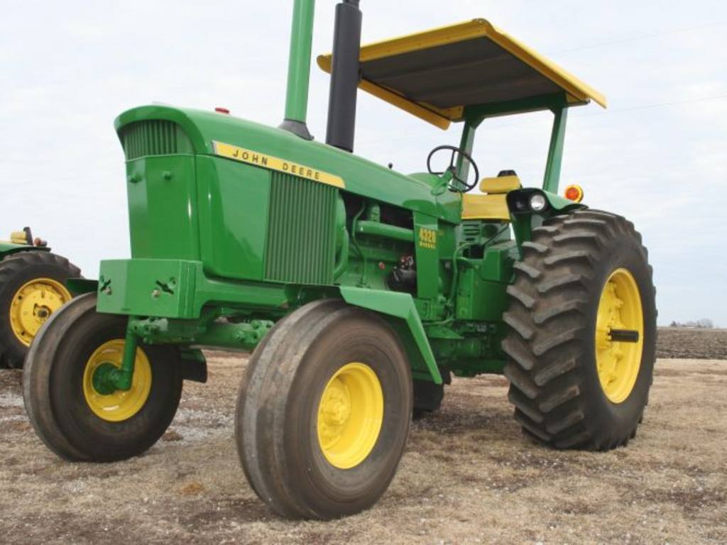 John Deere 4320 tractor