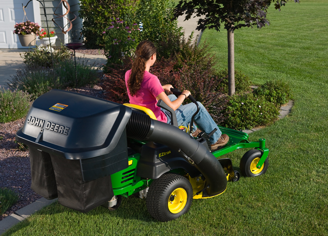 The John Deere ZTrak 6.5 bushel bagger attachment