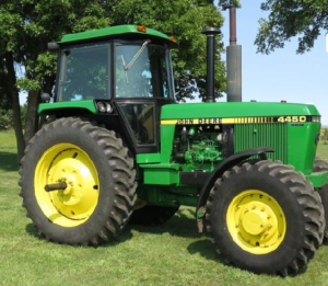 John Deere 4450 Tractor Sells for Record Price at South Dakota Auction