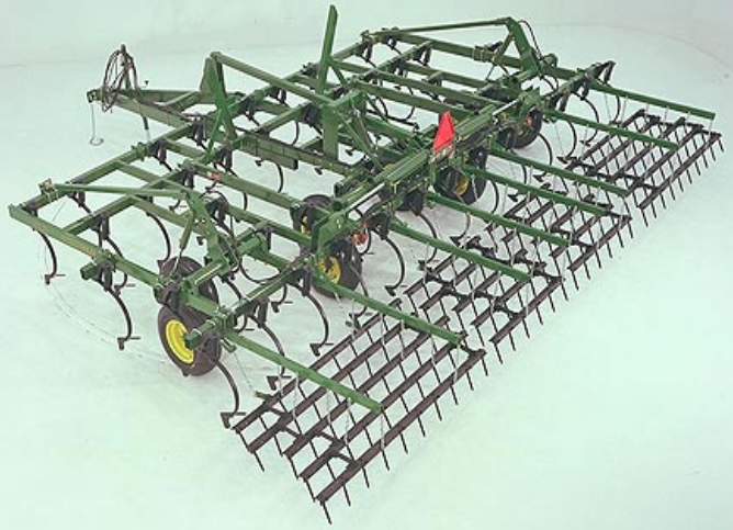 John Deere Field Cultivator 9769