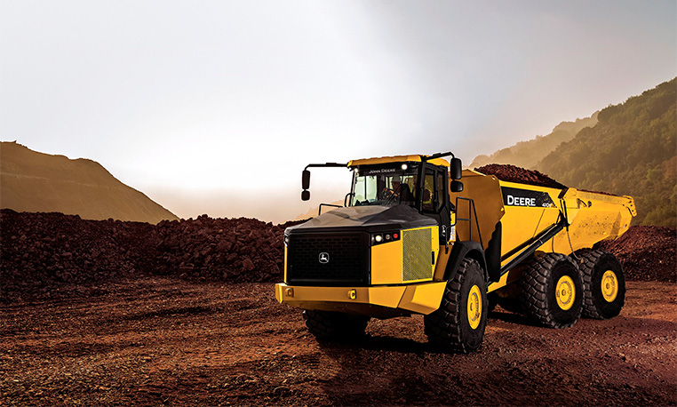 John Deere Articulated Dump Truck