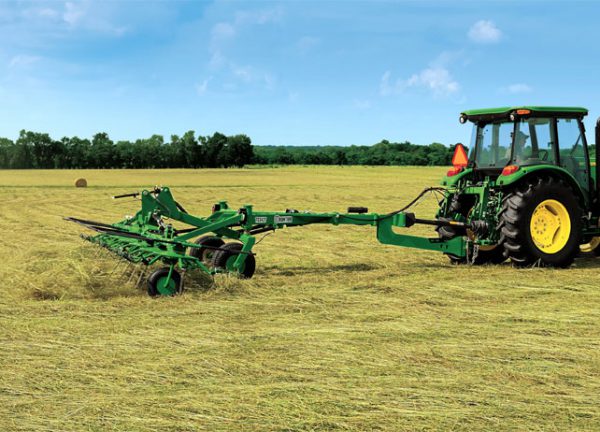 What Is a Hay Tedder & How Do You Select the Right Type? | Machinefinder