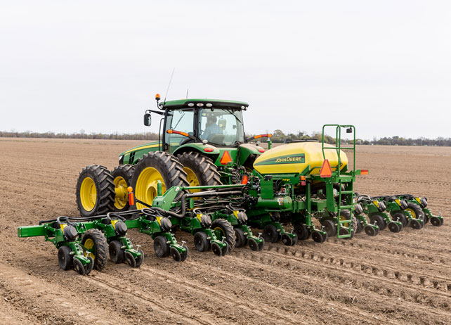 John Deere 1725C Planter