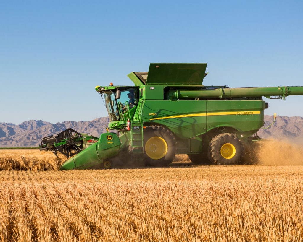 About the S700 Series With the John Deere Combine