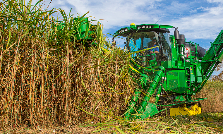 John Deere CH570