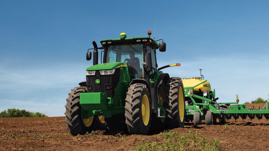 John Deere 7210R