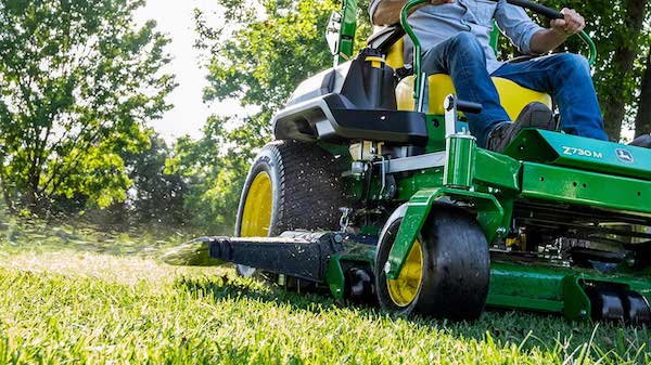 John Deere Z700 Series Zero Turn Mowers for Large Properties