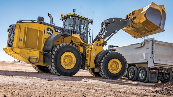 Taking A Closer Look At The New John Deere L Series Wheel Loaders Laptrinhx News 4996