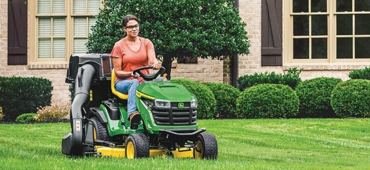 John deere 100 online lawn tractor