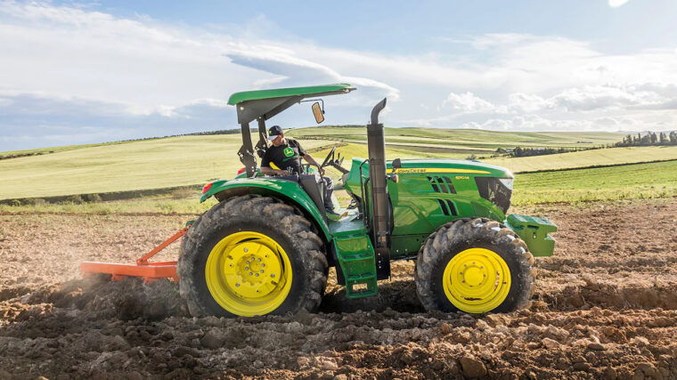 John Deere 6110M