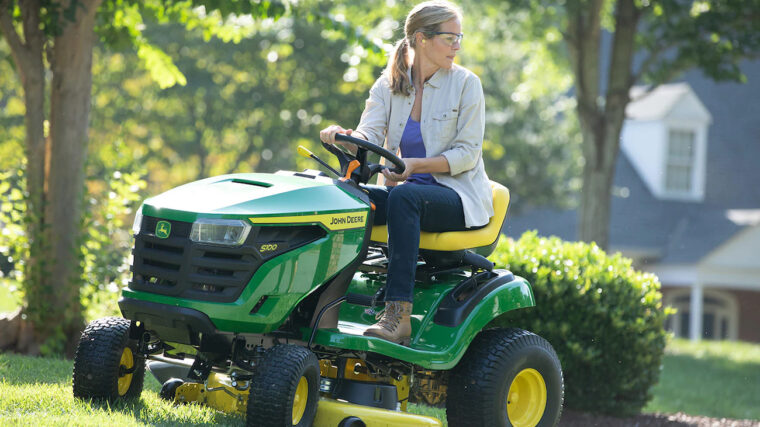 The John Deere S100 Lawn Tractor