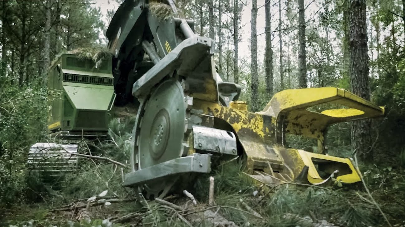 The Powerful John Deere 648LII Skidder MachineFinder