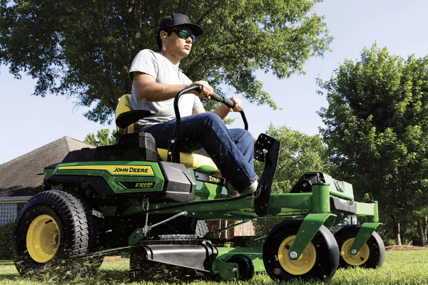 At the heart of the Z370RS is the EGO 56V ARC Lithium™ battery system, designed for easy swapping between tools. 